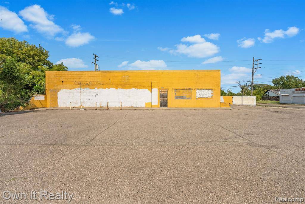 14299 HOUSTON WHITTIER Street, Detroit, MI 48205