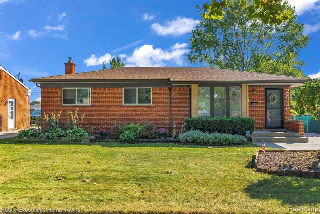 29330 EIFFEL Avenue, Warren, MI 48088