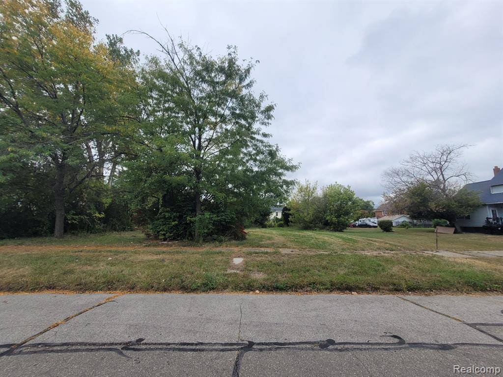 Detroit, MI 48214,1433 SHERIDAN Street