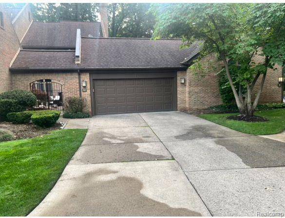 12 MILLRACE, Dearborn, MI 48126