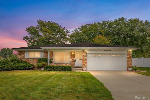 5419 FAIRVIEW Drive, Grand Blanc, MI 48439