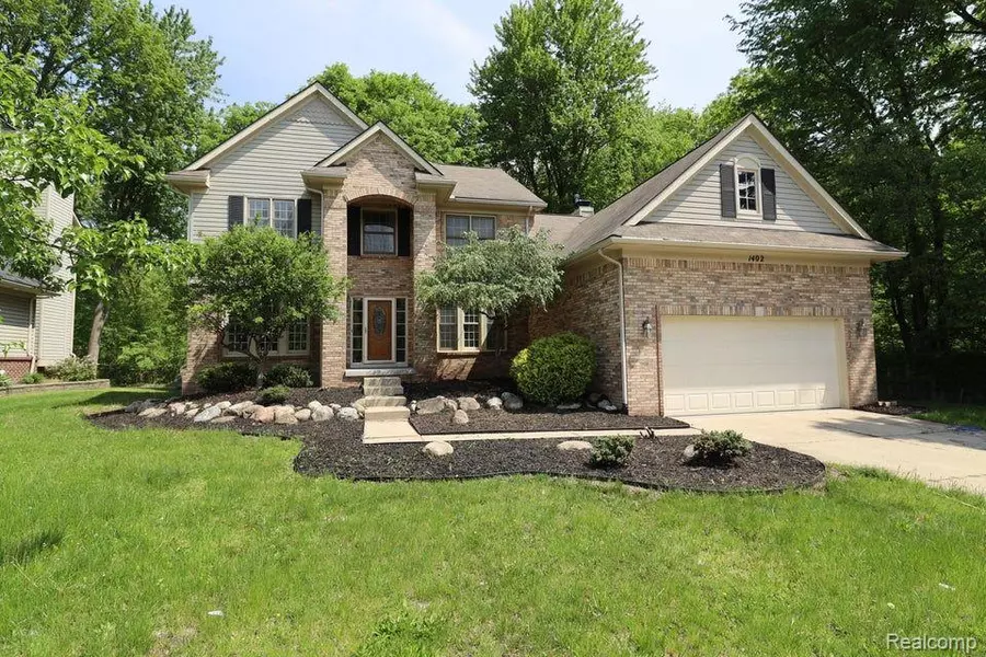 1402  Trailside Boulevard, Wixom, MI 48393