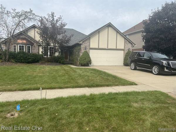 12929 N BEECHNUT Drive E,  Sterling Heights,  MI 48313