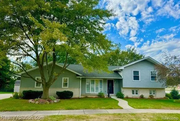 Imlay City, MI 48444,520 METCALF Drive