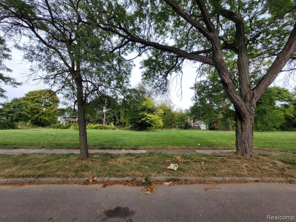 Detroit, MI 48207,3280 CANTON Street