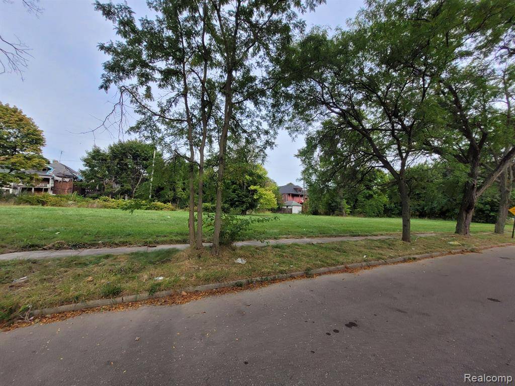 Detroit, MI 48207,3280 CANTON Street