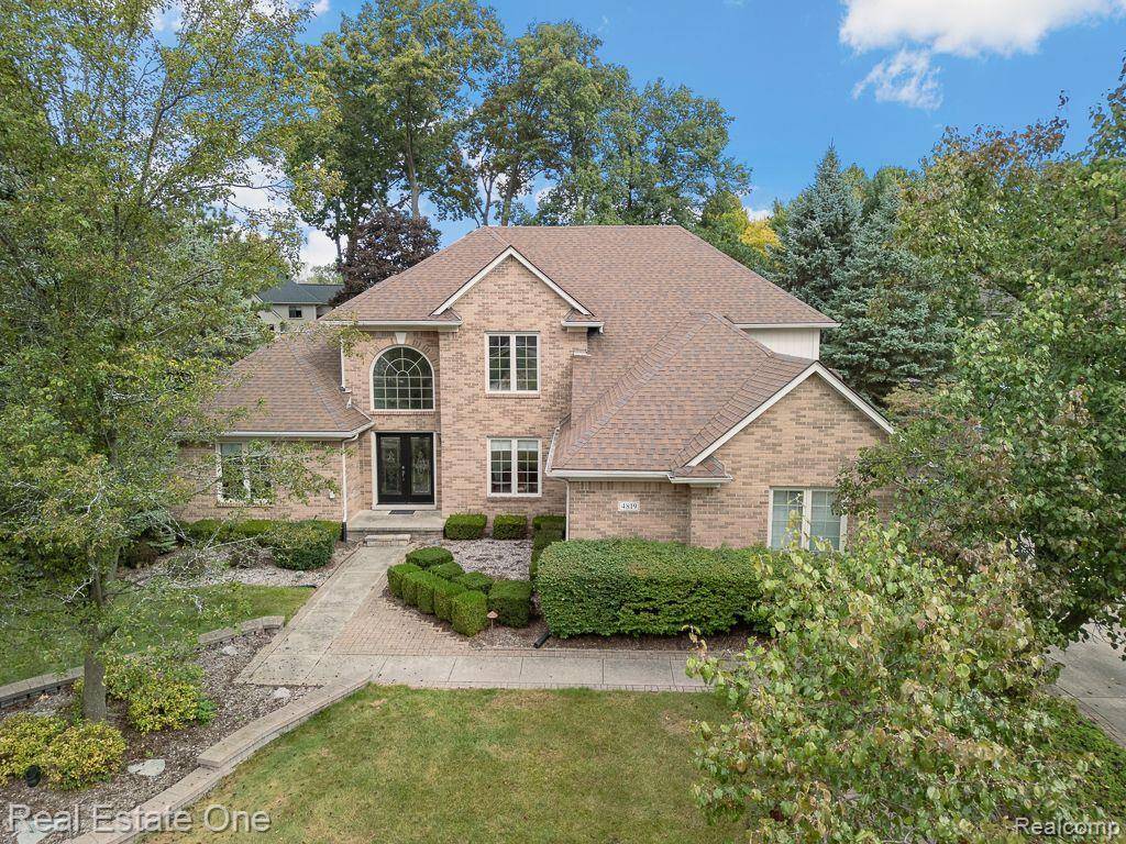 4819 AVIEMORE Drive, Sterling Heights, MI 48314