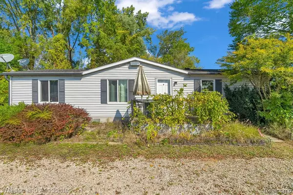 7635 LAKESHORE Road, Lexington, MI 48450