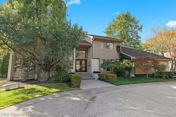 3263 SHADYDALE Lane,  West Bloomfield Twp,  MI 48323