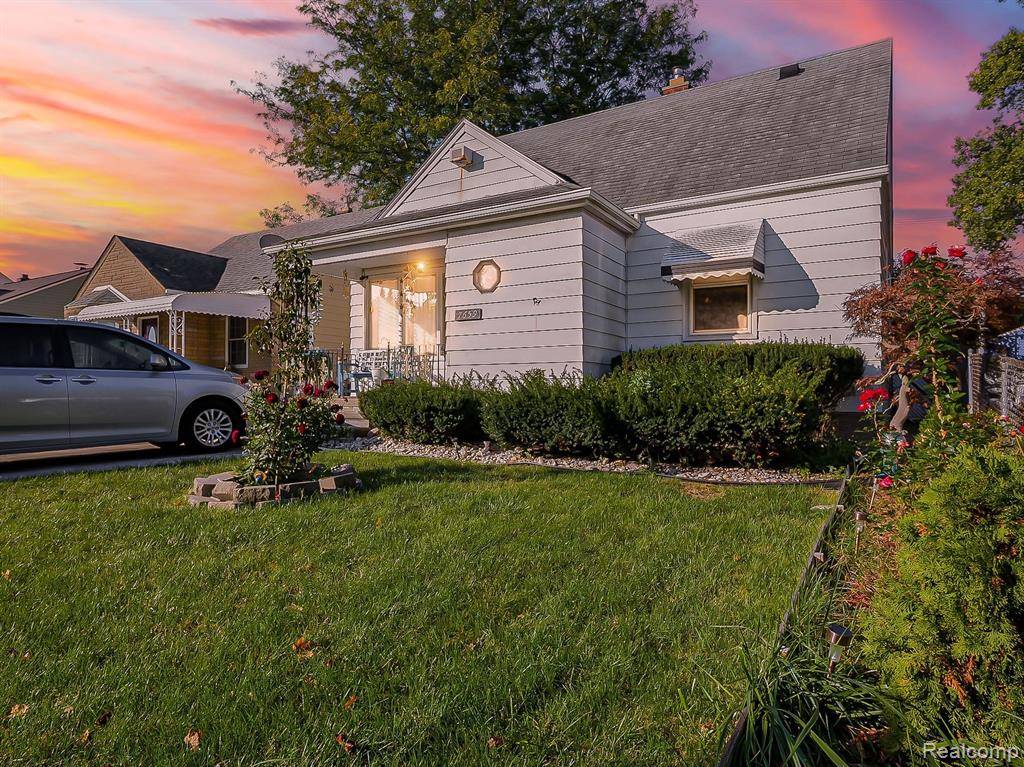 7659 ASHTON Avenue, Detroit, MI 48228