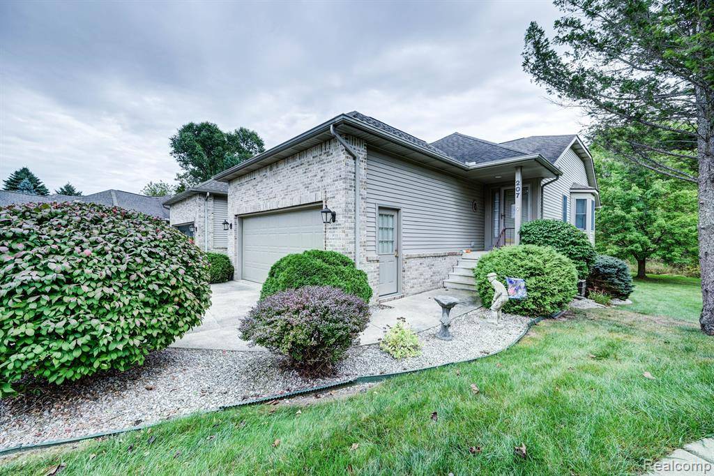 207 INGLEWOOD,  Linden,  MI 48451