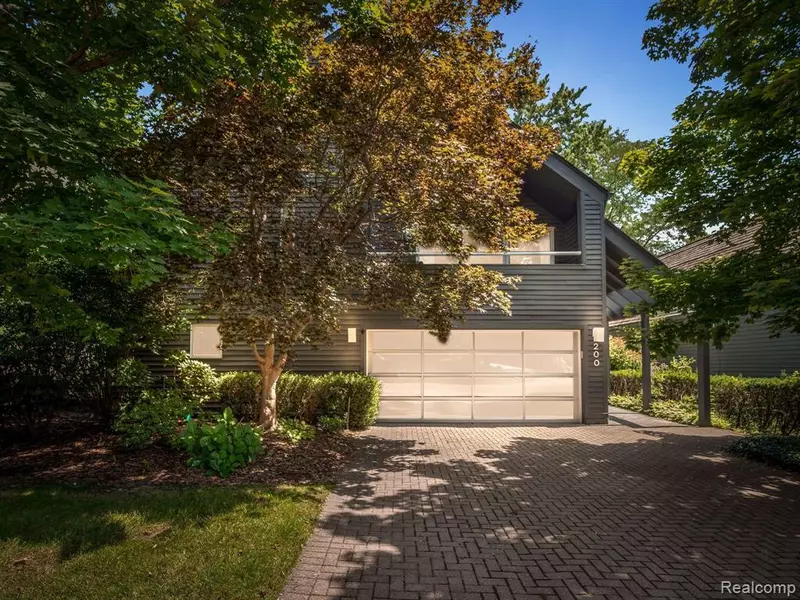 200 Greenwood Street, Birmingham, MI 48009