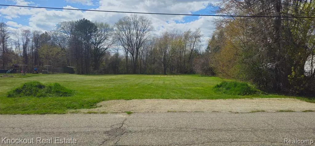8440 RONDALE Drive, Grand Blanc Twp, MI 48439