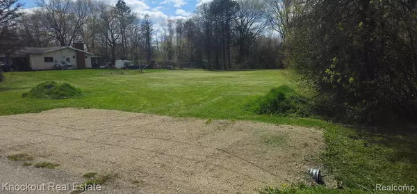 Grand Blanc Twp, MI 48439,8440 RONDALE Drive