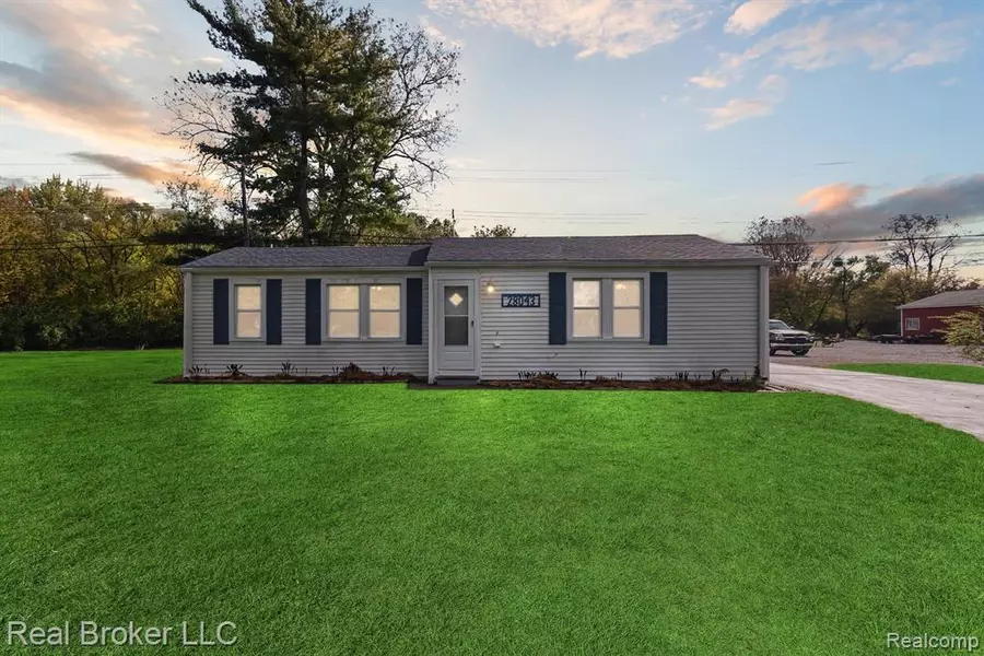 28043 GODDARD Road, Romulus, MI 48174