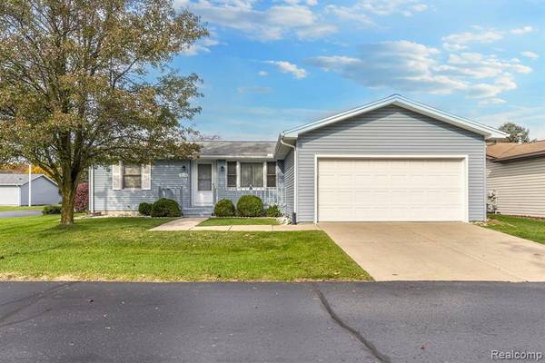 38538 DEER CREEK Boulevard, Westland, MI 48185