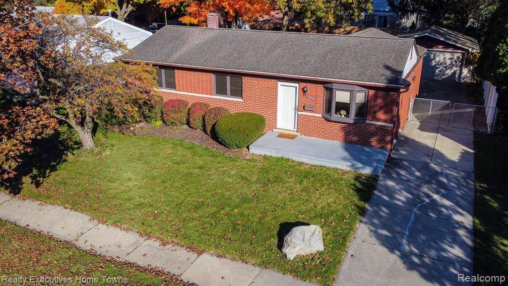 2888 SPARTA Drive,  Troy,  MI 48083