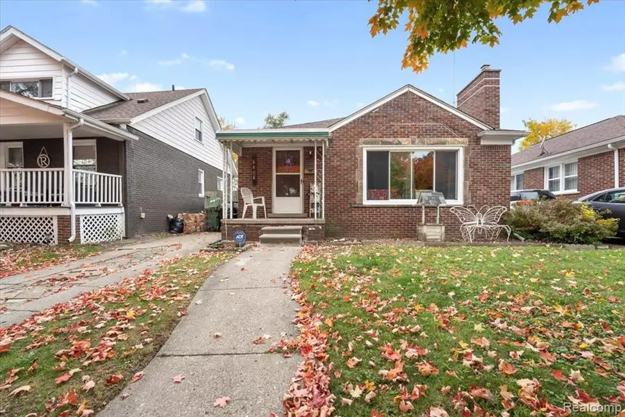 6808 BALFOUR Avenue, Allen Park, MI 48101