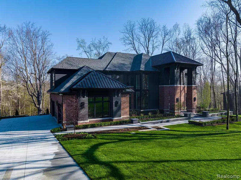 2709 Turtle Ridge Drive, Bloomfield Hills, MI 48302