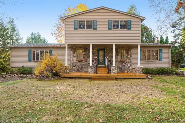 6387 Shappie Road, Clarkston, MI 48348