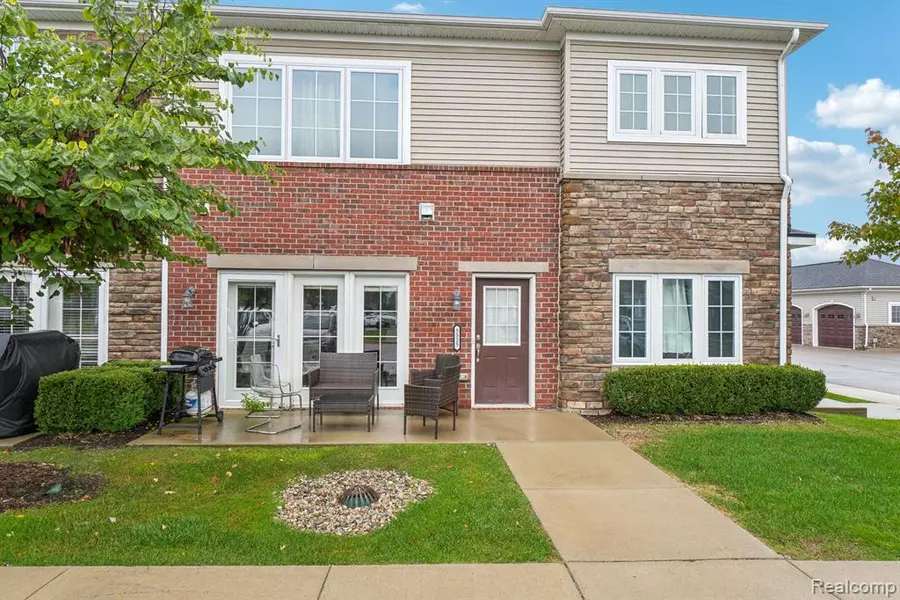 5525 ARBOR CHASE Drive 25, Ann Arbor, MI 48103