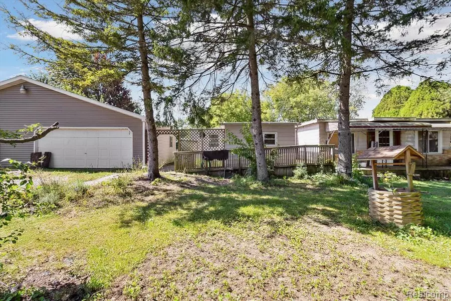 1766 New Rochelle Drive, Lapeer, MI 48446