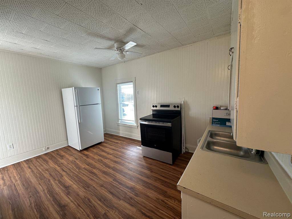 Flint Twp, MI 48532,1470 S DYE Road
