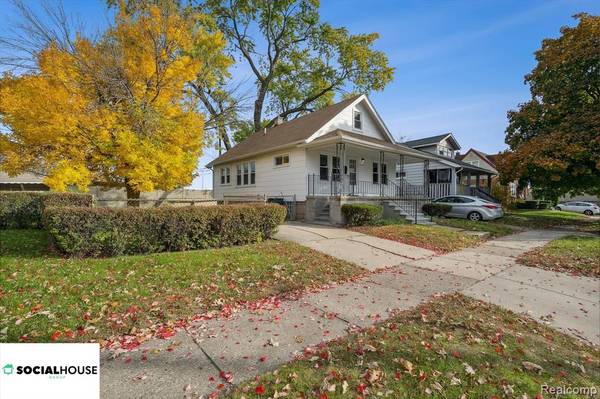 869 E Bennett Avenue, Ferndale, MI 48220