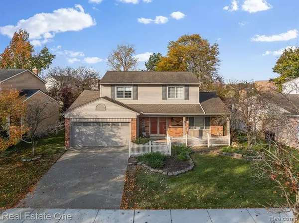 6055 PORTERIDGE Lane, Canton Twp, MI 48187