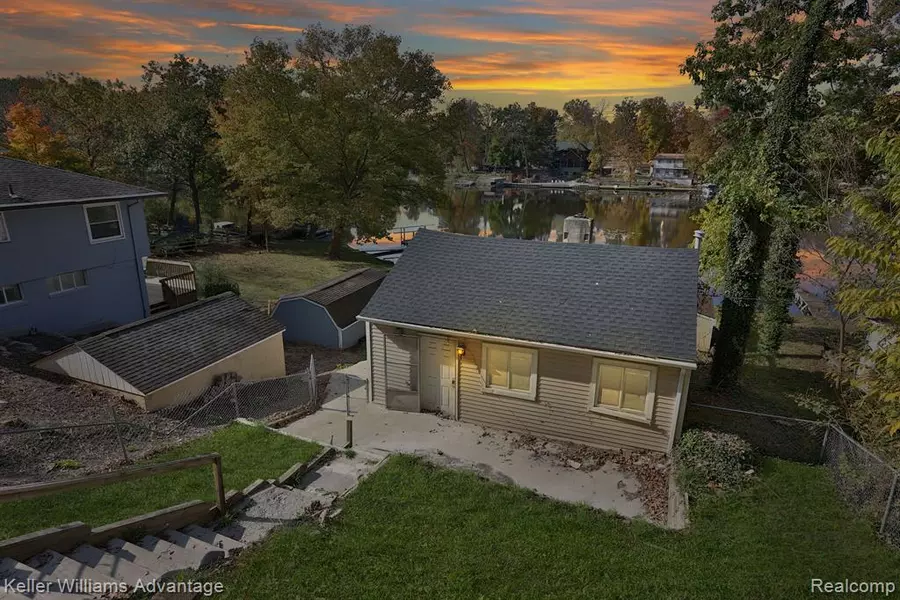 11646 WEIMAN Drive, Putnam Twp, MI 48169