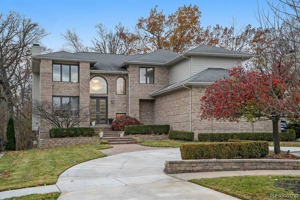 6286 BRANFORD Drive, West Bloomfield, MI 48322