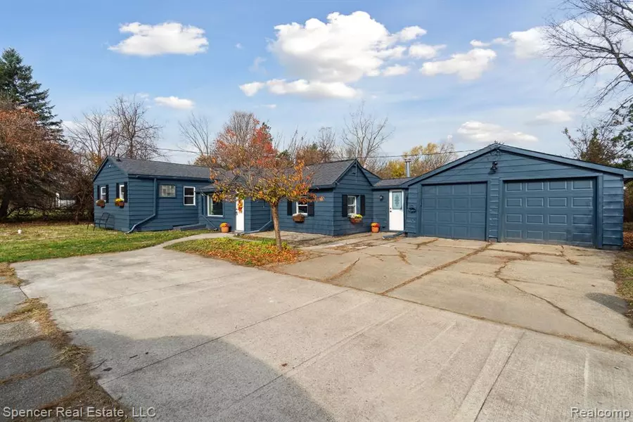 3474 Grand Blanc Road W, Mundy Twp, MI 48473