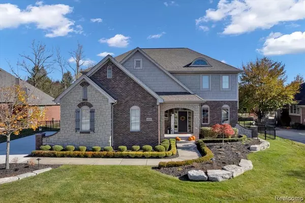 Shelby Twp, MI 48315,55520 WHITNEY