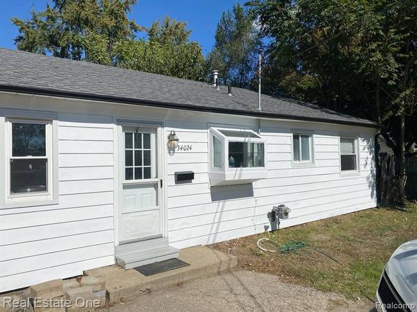 34024 CASEVILLE, Westland, MI 48186