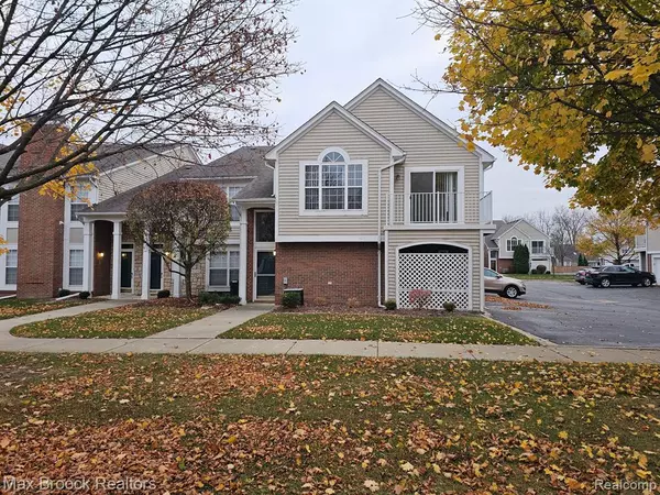 4257 BERKSHIRE Drive 6, Sterling Heights, MI 48314