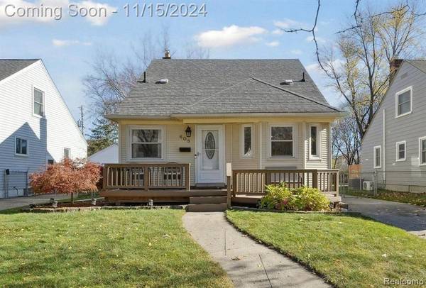 608 N Dorchester Avenue, Royal Oak, MI 48067