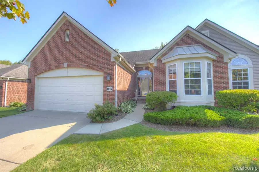 1146 ANDOVER Circle, Commerce Twp, MI 48390