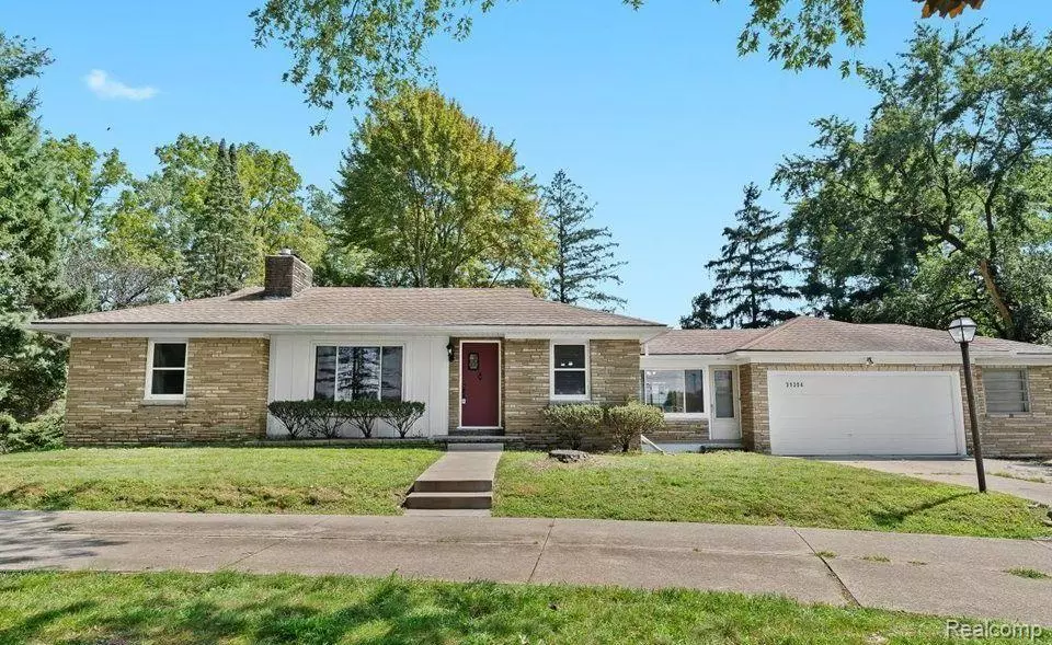 31354 EVERGREEN Road, Beverly Hills, MI 48025