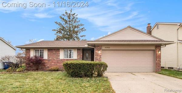 43832 FREDERICKSBURG Street, Canton, MI 48188