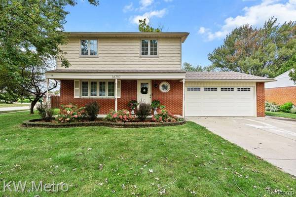 36707 BARR Street, Clinton Township, MI 48035