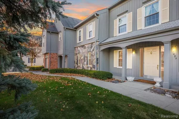 1695 HUNTINGTON Park A,  Rochester Hills,  MI 48309