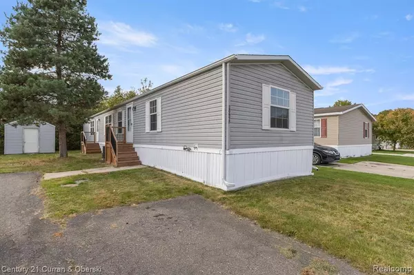 28698 Parkview, Flat Rock, MI 48134