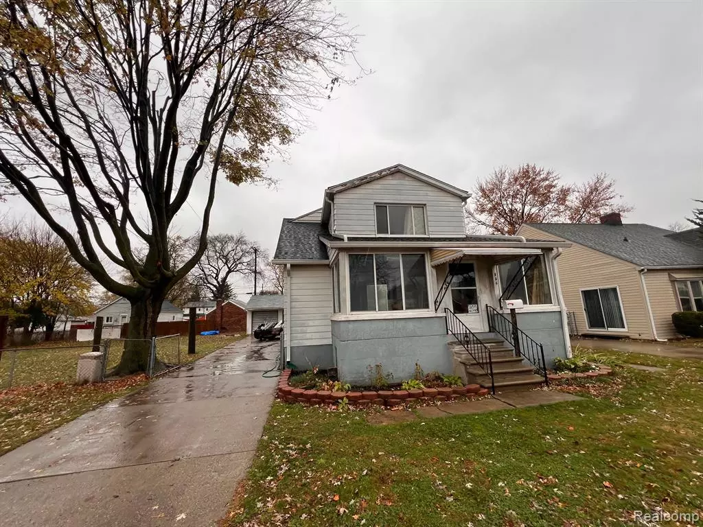 Hazel Park, MI 48030,356 W JARVIS Avenue