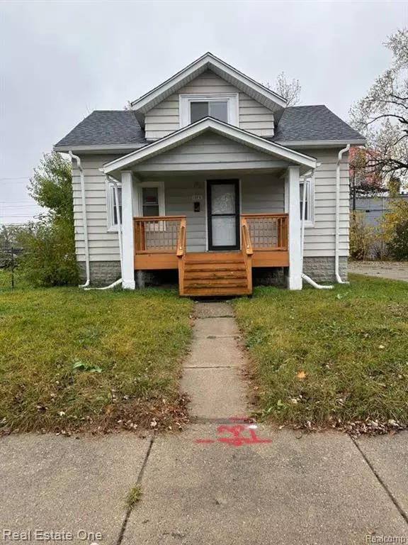 1026 E MUIR Avenue, Hazel Park, MI 48030