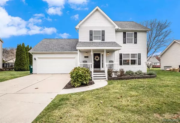 2357 CHESTNUT Bend, Oceola Twp, MI 48855