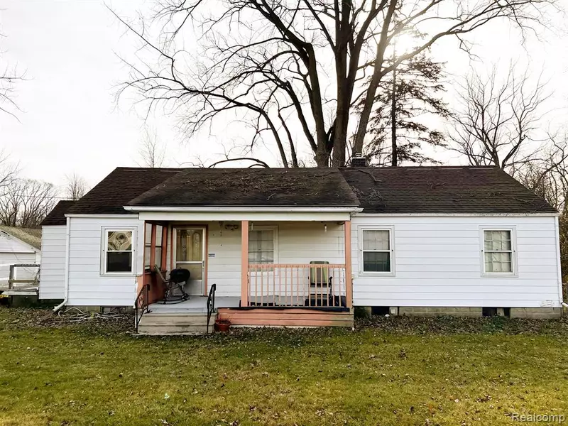 2360 VIRGINIA Avenue, Bridgeport Twp, MI 48601