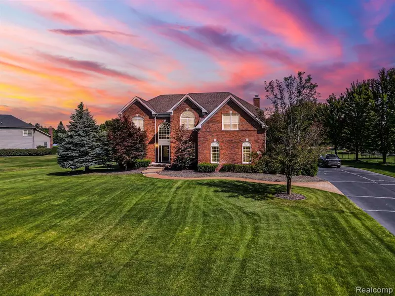 1772 BRISTOL Drive, Milford Twp, MI 48380
