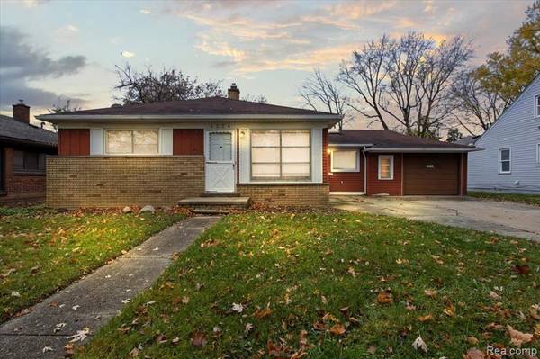 4984 Huron Street, Dearborn Heights, MI 48125