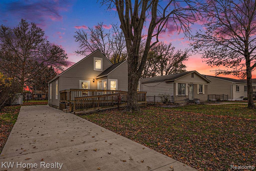 37411 CARPATHIA Boulevard, Sterling Heights, MI 48310