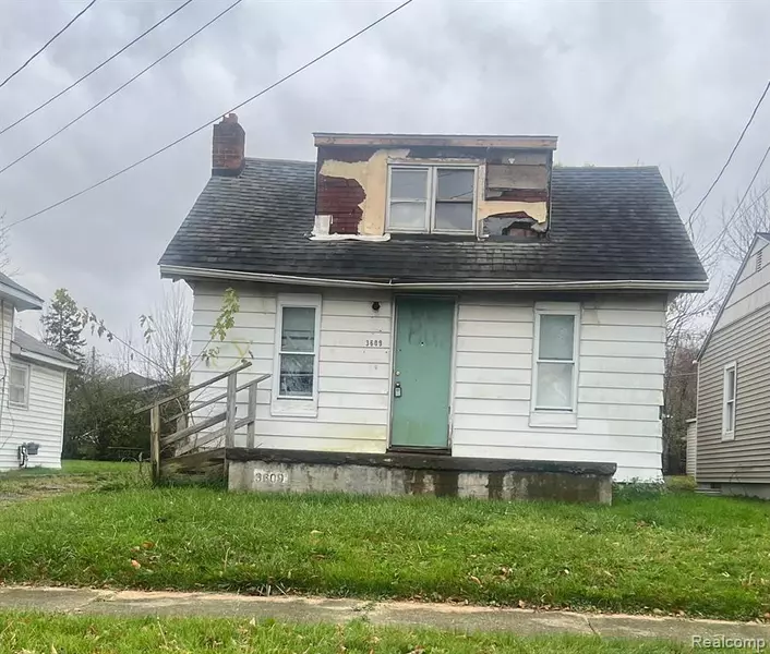 3609 WHITNEY Avenue, Flint, MI 48532